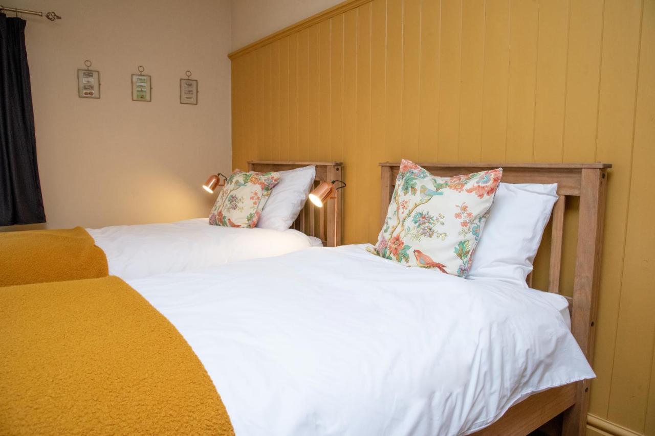Work And Relax - Fast Wifi, Fireplace & Near Pub Newton Aycliffe Zewnętrze zdjęcie