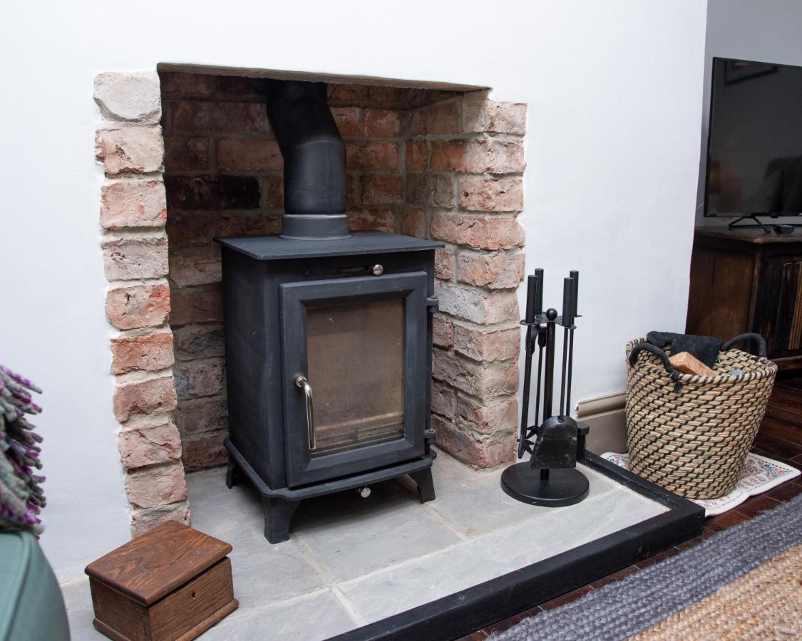 Work And Relax - Fast Wifi, Fireplace & Near Pub Newton Aycliffe Zewnętrze zdjęcie