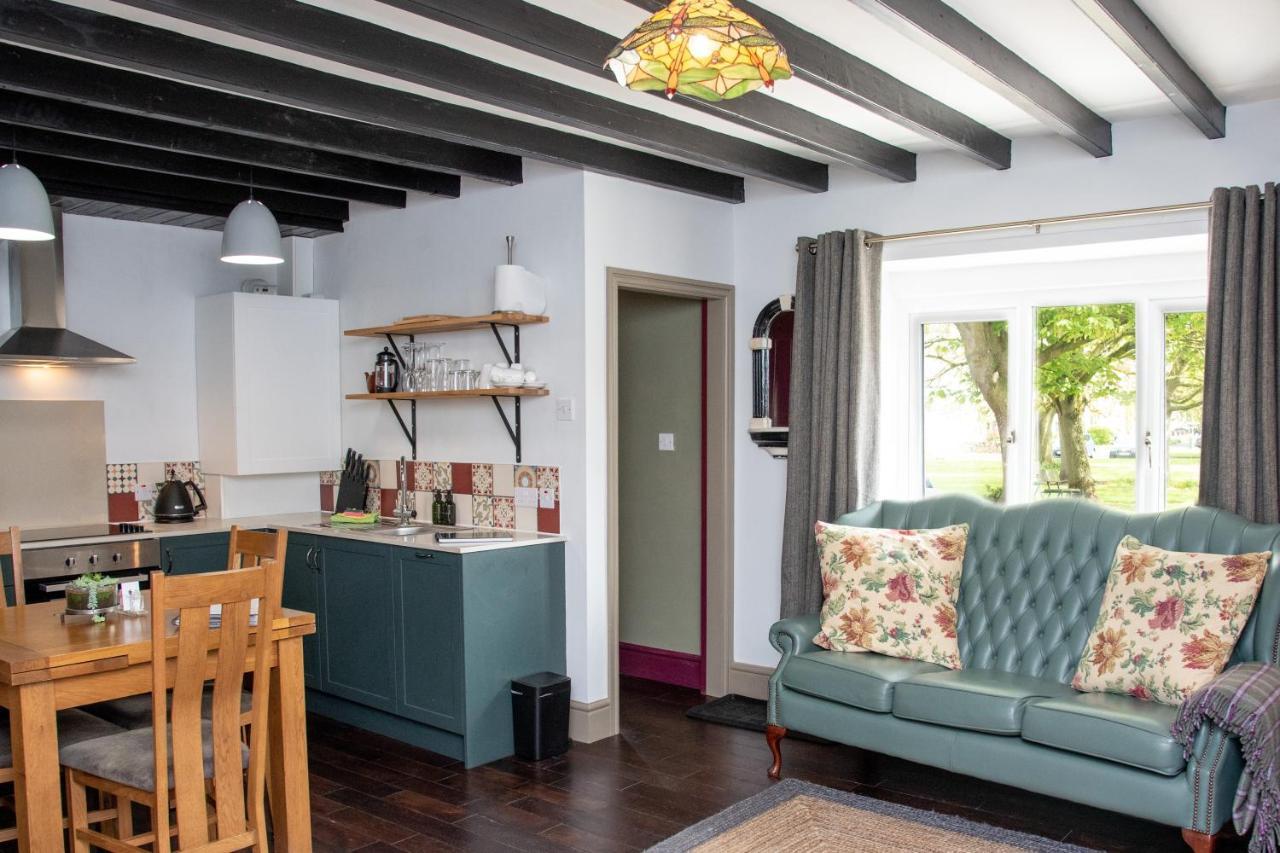Work And Relax - Fast Wifi, Fireplace & Near Pub Newton Aycliffe Zewnętrze zdjęcie